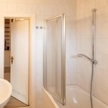 Strandhaus Helene 펜션 *